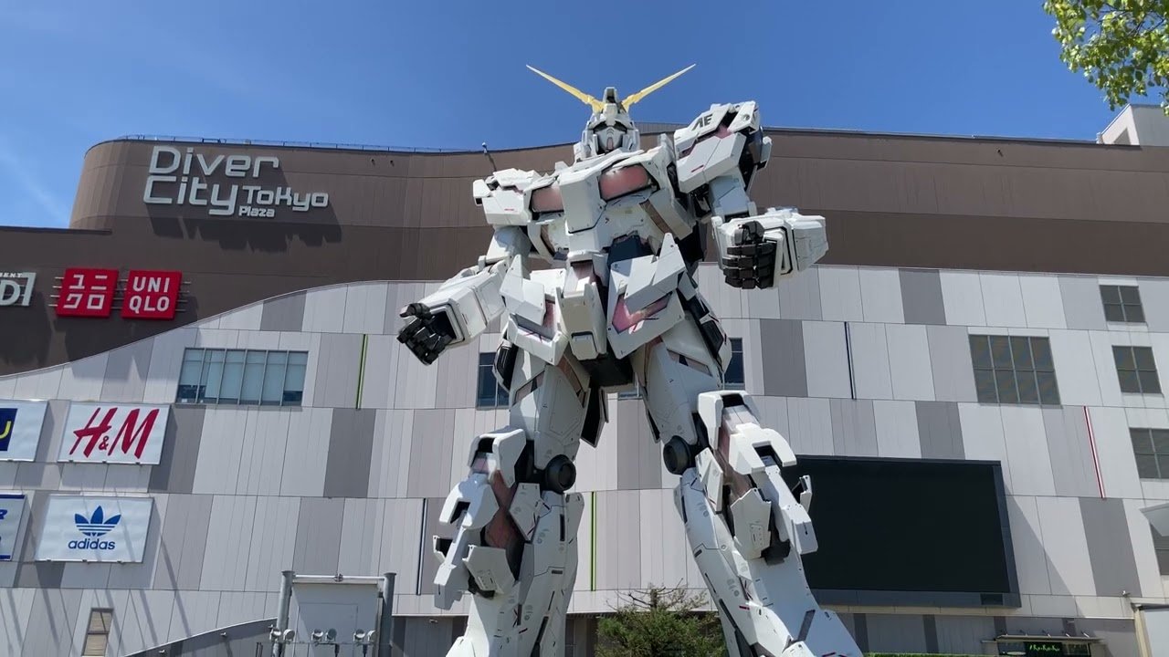 🤖 실물대 유니콘 건담 입상